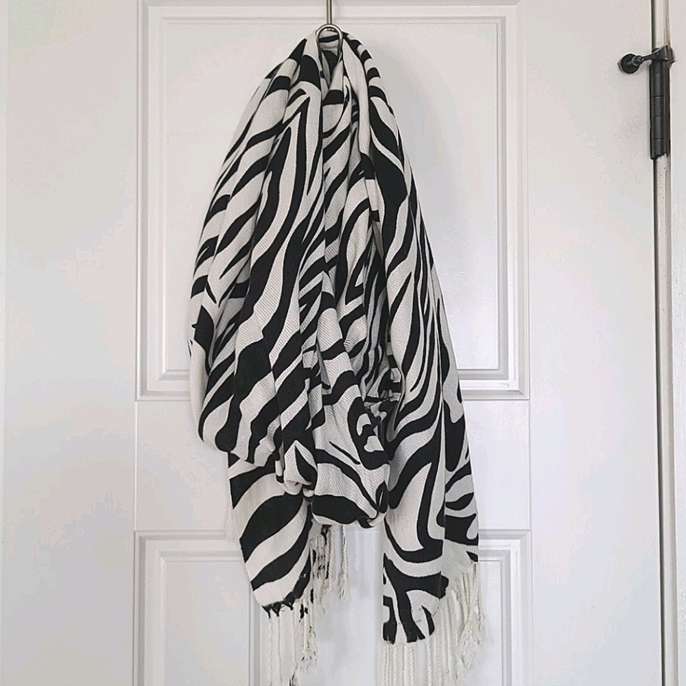 10/2  pashmina scarf
